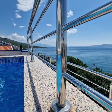 Searenity Pool Suite - Seafront Krmpote-Vodice Eksteriør billede